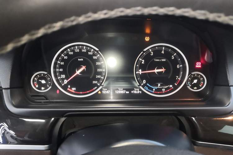 Used BMW 5 Series 2014 525Li Luxury Design Package