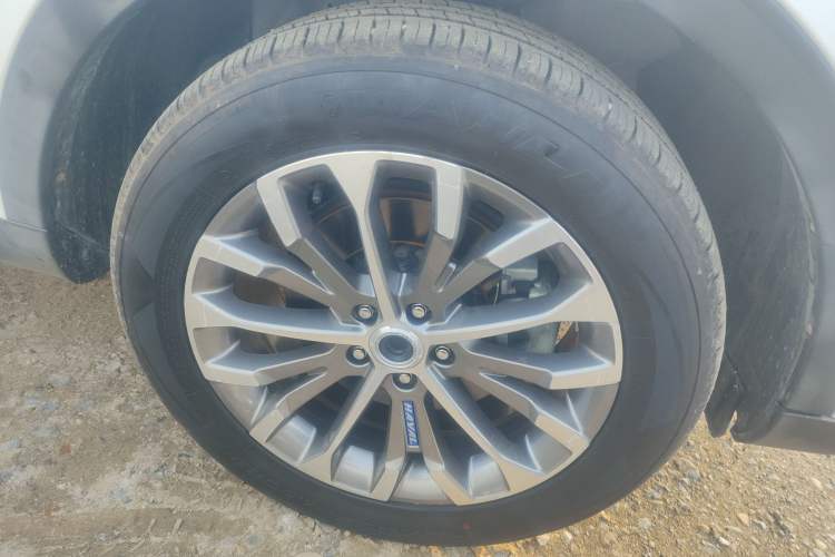 Used Haval H6 2017 Blue Label 1.5T Automatic Two-Wheel Drive ZhiShang Model
