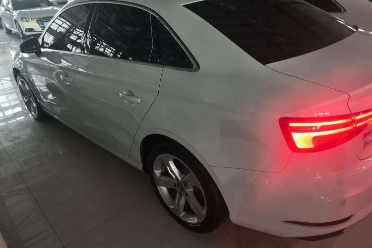 Used Audi A3 2020 Restyled Limousine 35 TFSI Ambition Version China VI
