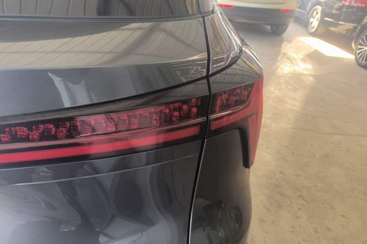 Used Changan CS75 PLUS 2023 3rd Generation 1.5T Automatic Prestige Model
