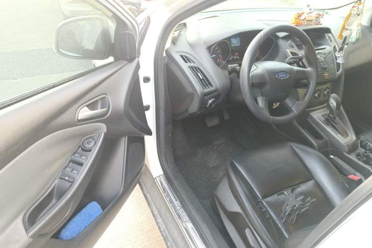 Used Ford Focus 2012 Hatchback 1.6L Automatic Comfort Model