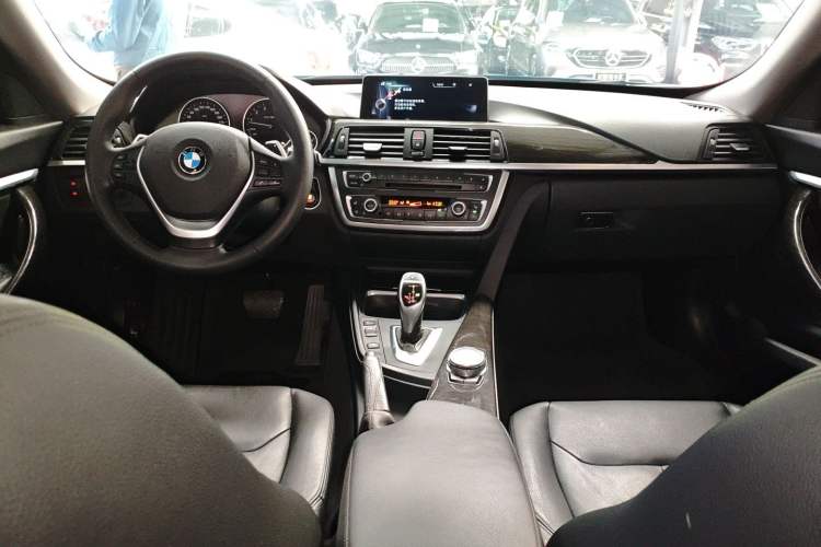 Used BMW 3 Series GT 2014 328i Design Package Model
