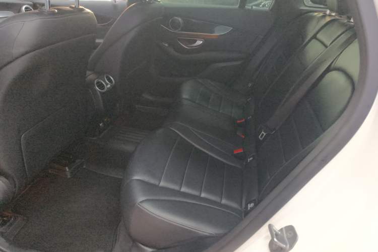 Used Mercedes-Benz GLC 2019 GLC 260 L 4MATIC Dynamic Model