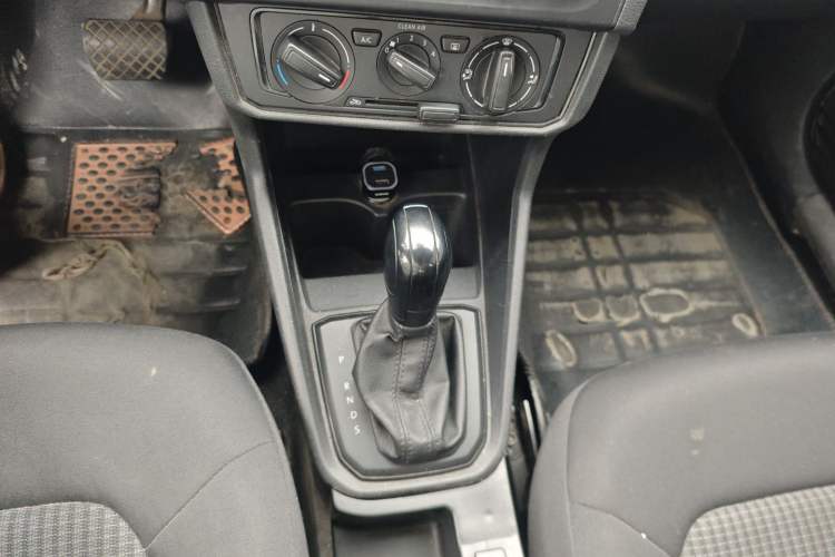 Used Volkswagen Santana 2017 Haval H6 1.6L Automatic Fashion Edition