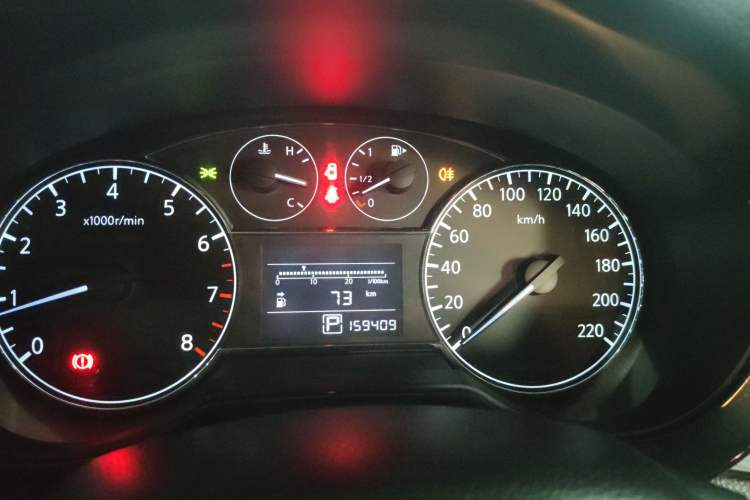 Used Nissan Tiida 2014 1.6L CVT Comfort Model
