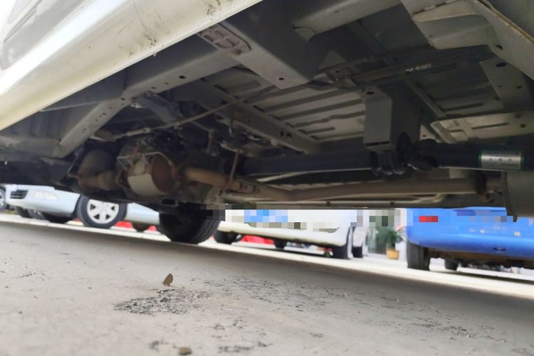 Used King Long Golden Way 2022 2.2L Jetvan Mid-Roof V22H
