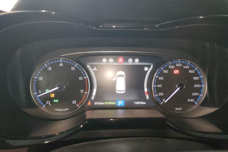 Used GAC Trumpchi GS8 2017 320T Two-Wheel Drive Luxury Smart Connectivity Version (7 Seats)