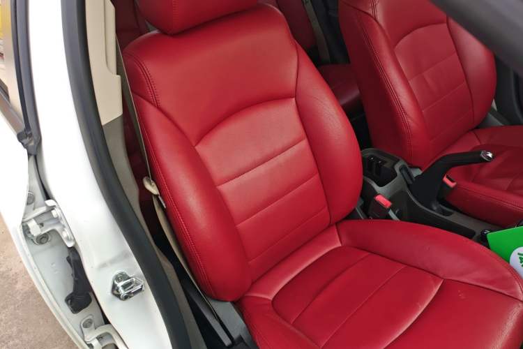 Used Chevrolet Cruze 2015 1.5L Classic SL MT