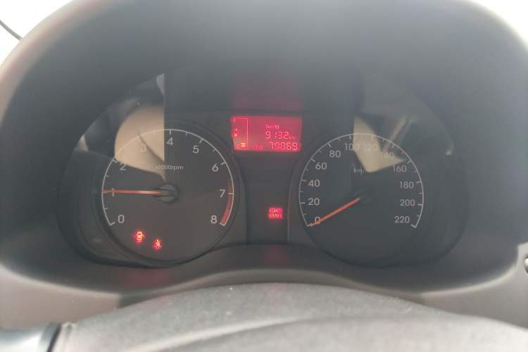 Used Hyundai Verna 2014 1.4L Manual Smart GLS Trim