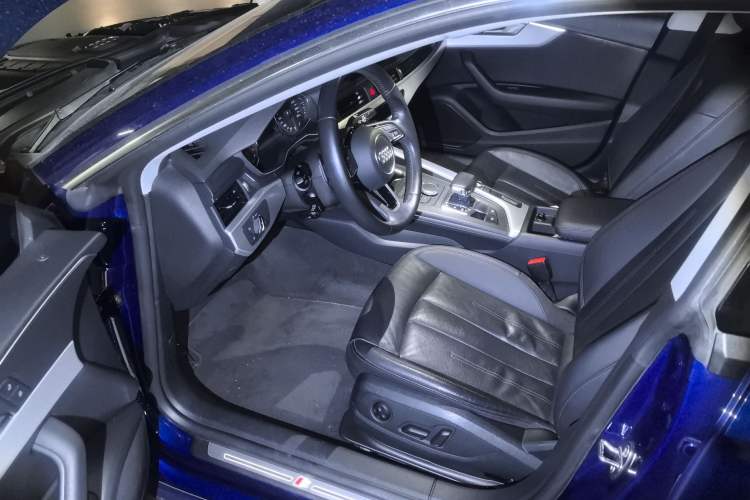 Used Audi A5 2017 Sportback 40 TFSI Fashion Model
