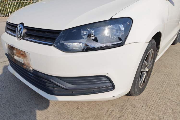 Used Volkswagen Polo 2016 1.4L Manual Fashion Model
