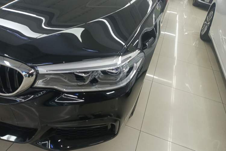 Used BMW 5 Series 2018 Restyled 530Li Luxury Edition M Sport Package