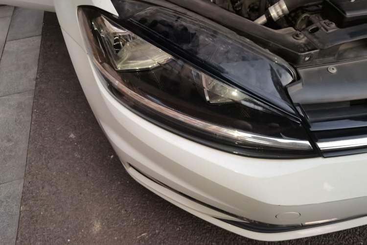 Used Volkswagen Golf 2018 230TSI Automatic Luxury Version