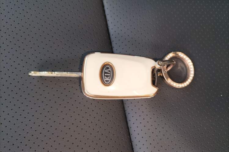 Used Kia K2 2015 Sedan 1.4L Automatic GLS
