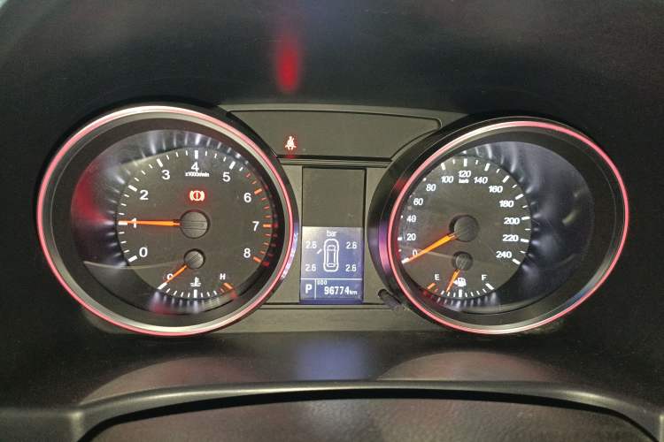 Used Haval H6 2015 Sport Edition 1.5T Automatic Two-Wheel Drive Luxury Model