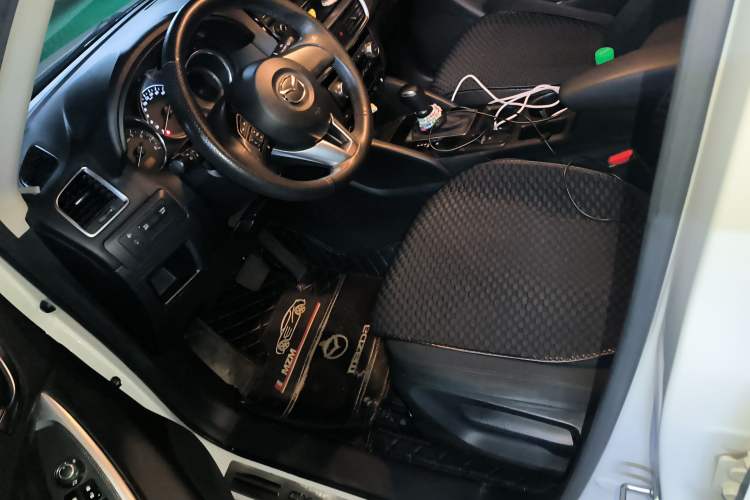 Used Mazda CX-5 2015 2.0L Automatic Two-Wheel Drive Urban Version