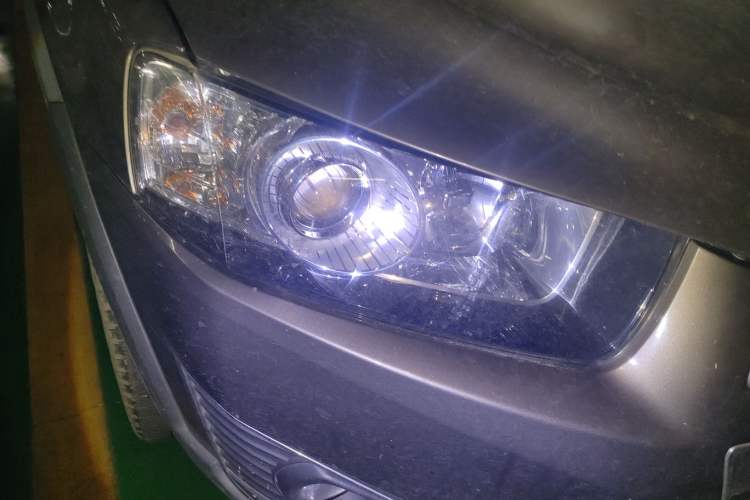 Used Chevrolet Captiva 2015 2.4L 4x4 Flagship Edition 7-Seater