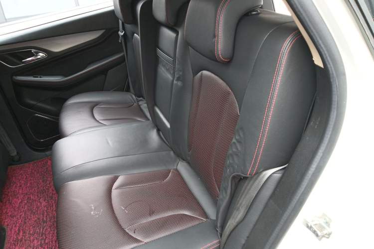 Used Baojun 560 2016 1.5T Manual Luxury Version