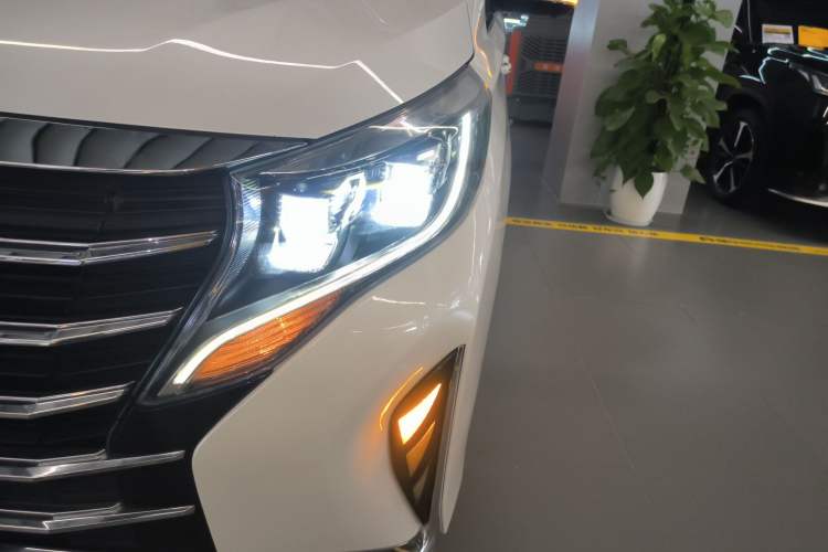 Used GAC Trumpchi M8 2021 Lingxiu Series 390T Luxury Edition
