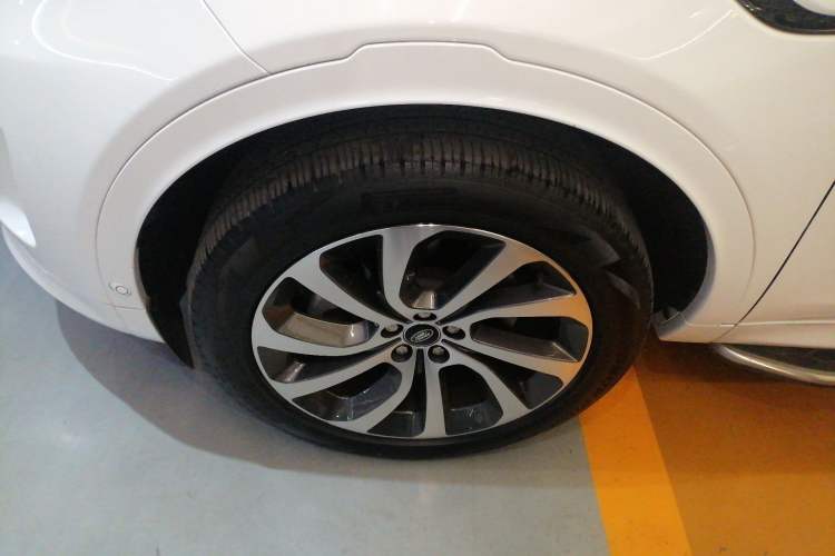 Used Land Rover Discovery Sport 2022 Revised Version 2 249 PS R-Dynamic SE Performance Tech Edition 5 Seats