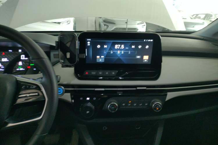 Used Bestune NAT 2023 PRO Comfort Travel Edition 419km
