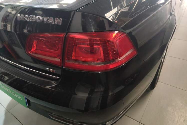 Used Volkswagen Magotan 2015 1.8TSI Luxury Model