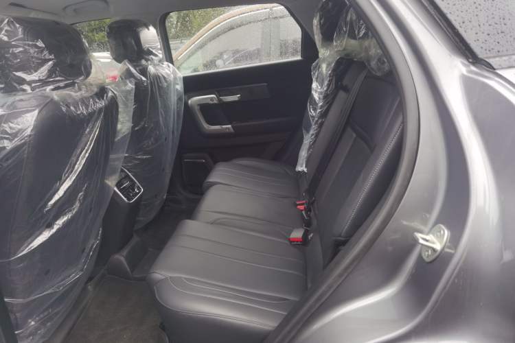 Used Chery Tiggo 7 C-DM 2025 1.5T 120KM Luxury Trim
