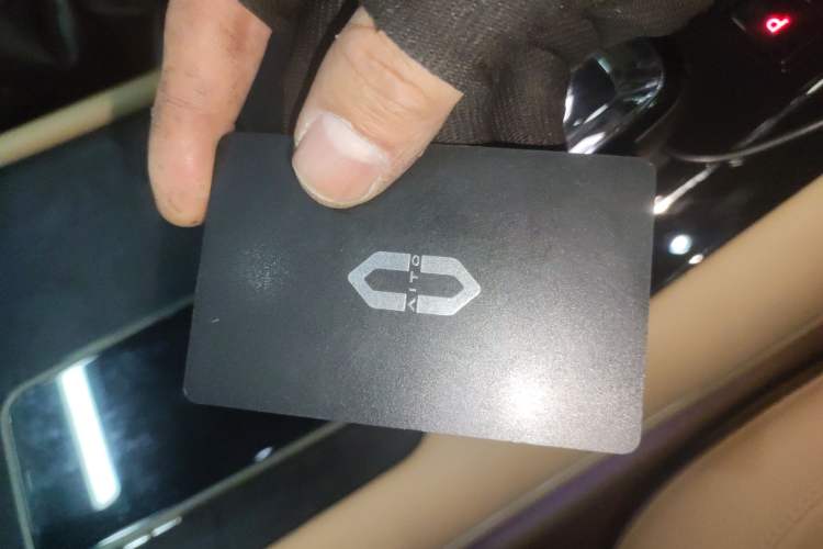 Used Hima AITO M7 2024 1.5T Rear-Drive Plus Version 5 Seats
