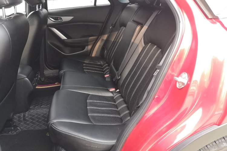 Used Mazda CX-4 2018 2.0L Automatic Two-Wheel Drive Blue Sky Exploration Version China V Standard