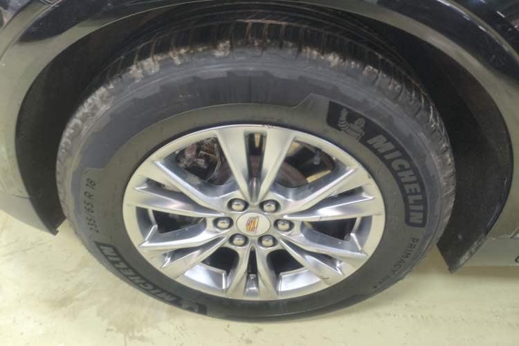 Used Cadillac XT5 2021 28T Luxury Version
