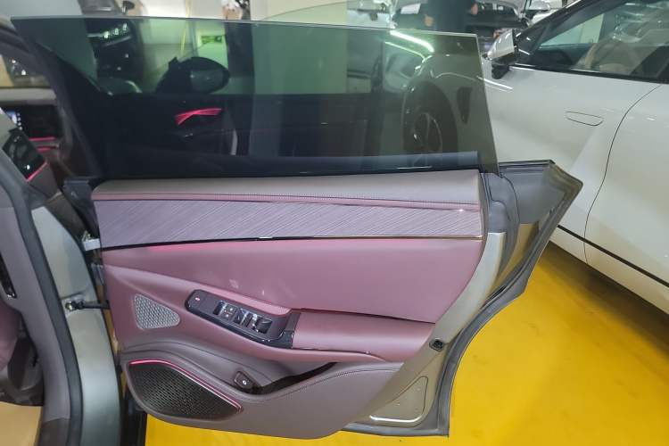 Used Denza Z9GT 2024 1100 Four-Wheel Drive Ultra Version
