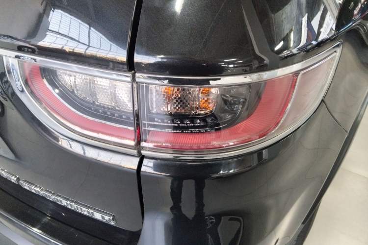 Used  Grand Commander 2018 2.0T Four-Wheel Drive Enjoyment Edition China VI