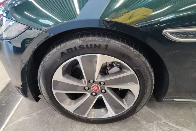 Used Jaguar XFL 2021 XFL 2.0T P200 Two-Wheel-Drive Elite Luxury Edition
