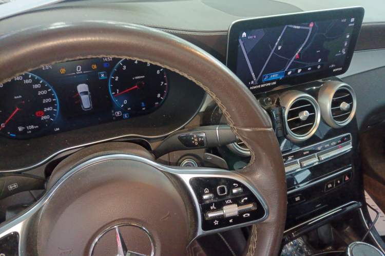 Used Mercedes-Benz GLC 2022 Second Facelift GLC 260 L 4MATIC Dynamic Edition
