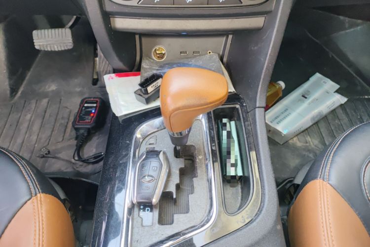 Used Soueast DX7 2015 1.5T Automatic Luxury Model
