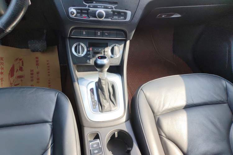 Used Audi Q3 2016 30 TFSI Collector's Edition Comfort Model