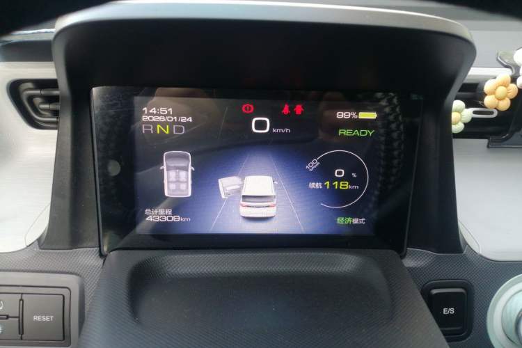 Used Wuling Hongguang MINIEV 2022 Macaron Fashion Model Lithium Iron Phosphate