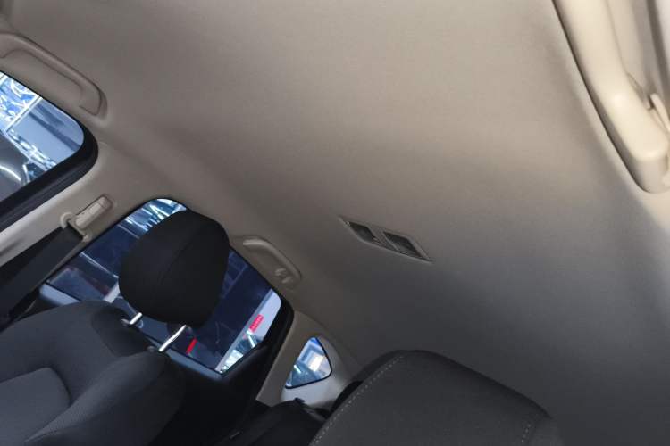 Used Mazda CX-5 2025 2.0L Automatic Two-Wheel Drive Comfort Version
