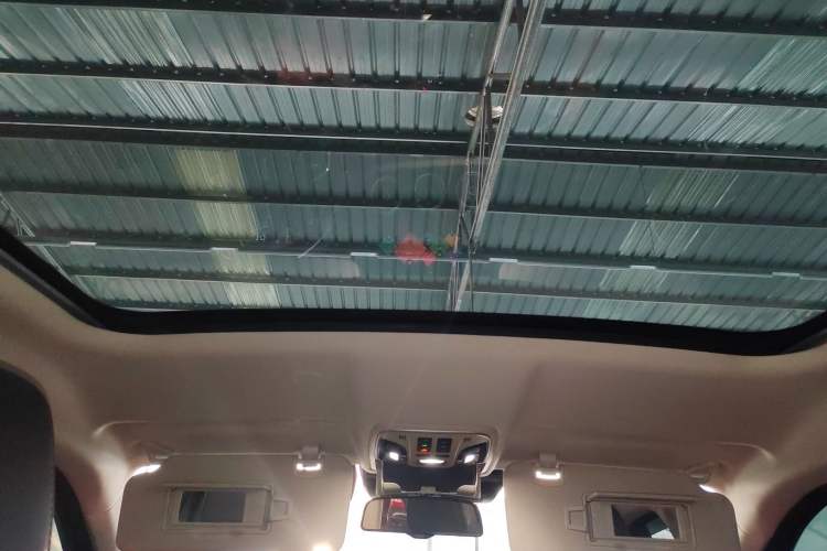 Used Wey VV5 2020 1.5T Two-Wheel Drive Smart Pioneer
