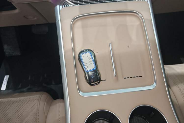 Used XPeng G9 2025 625 Long-Range Max
