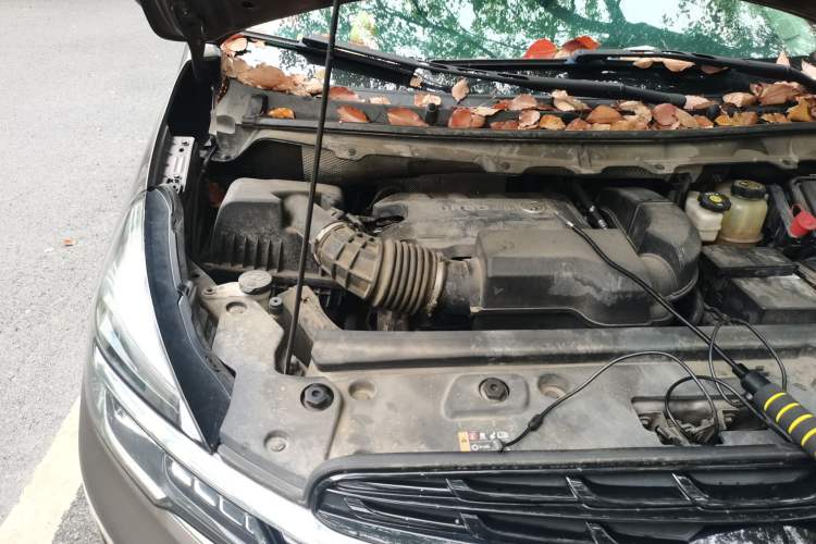 Used Buick GL8 2020 Land Business Class 652T Luxury Model
