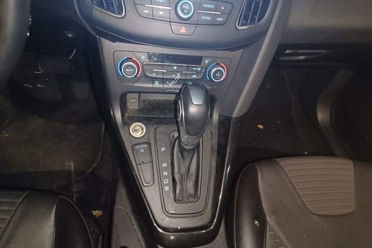 Used Ford Focus 2015 Sedan EcoBoost 180 Automatic Elite Model