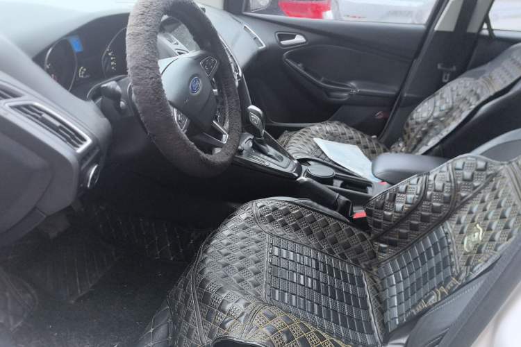 Used Ford Focus 2015 Sedan 1.6L Automatic Trend Model
