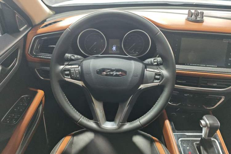 Used Zotye T300 2017 1.5T CVT Premium Edition