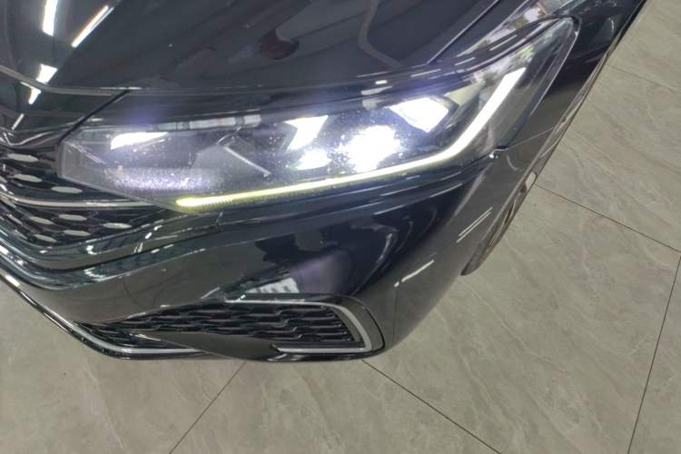 Used Volkswagen Passat 2022 330TSI Starry Elite Edition Custom Version
