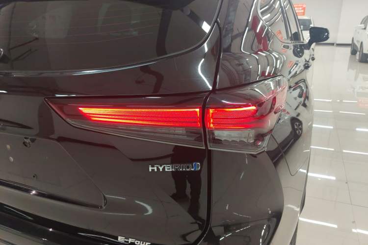 Used Toyota Crown Land Cruiser 2023 2.5L HEV Four-Wheel Drive Luxury Edition