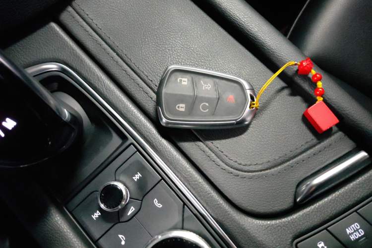 Used Cadillac XT6 2021 2.0T 7-Seater Two-Wheel-Drive Luxury Version
