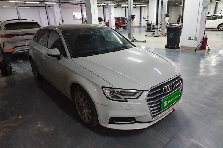 Used Audi A3 2020 Restyled Sportback 35 TFSI Entry-Level China VI Emission Standard
