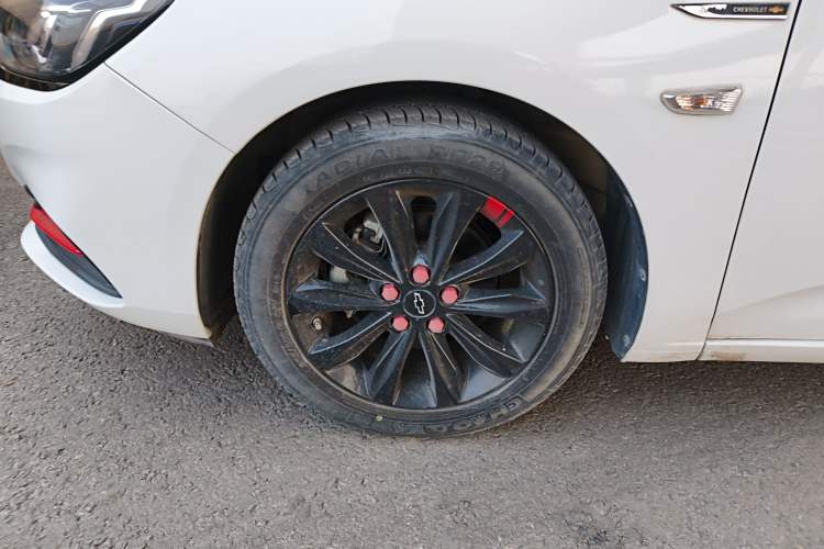 Used Chevrolet Monza 2019 Redline 320T Dual-Clutch Joyful Edition China VI Standard