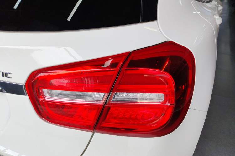 Used Mercedes-Benz GLA 2016 GLA 220 4MATIC Luxury Model